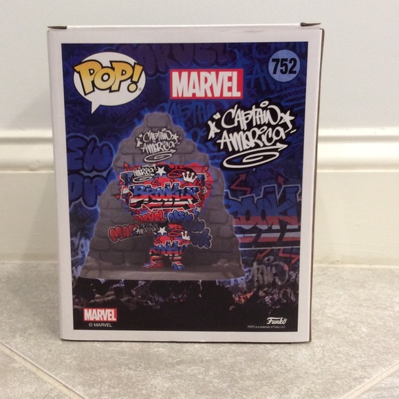 Funko POP Captain America Street Art #752 - Picture 5 of 8